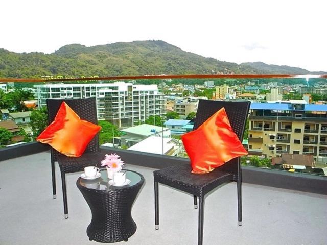 Emerald Terrace 9-1 Bed & Mountain Apartment